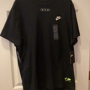 NWT Men’s Nike Air Tee